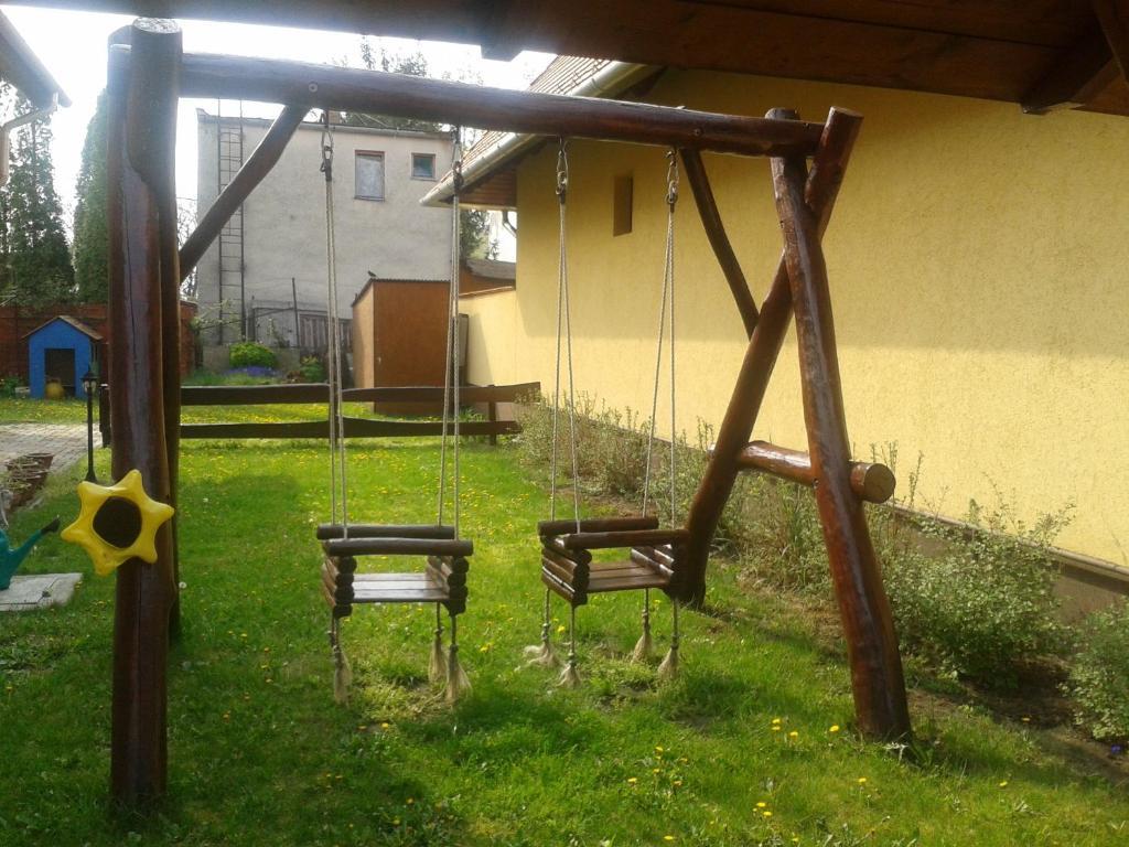 Imre Apartman Hajduszoboszlo Exterior photo